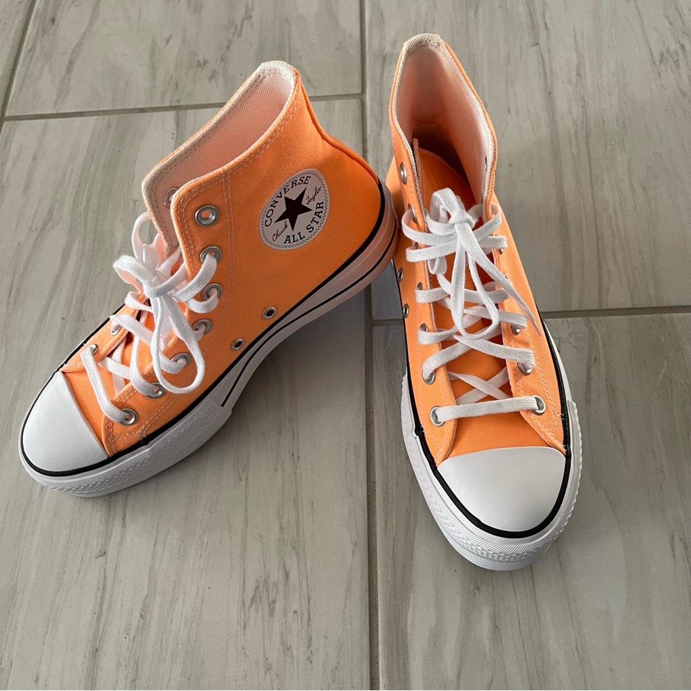 💫SOLD💫🧡Platform Hightops Converse🧡 - Picture 5 of 8